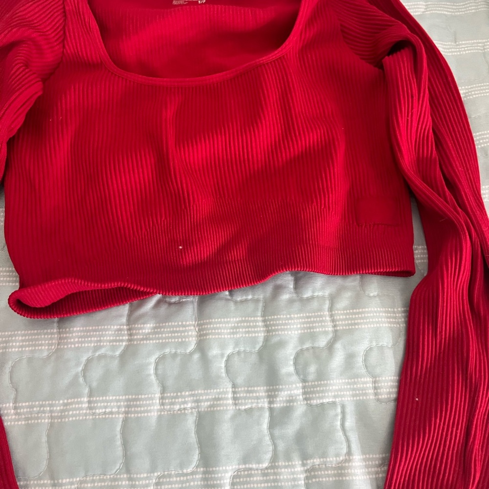 Red Ribbed Long Sleeve Crop Top